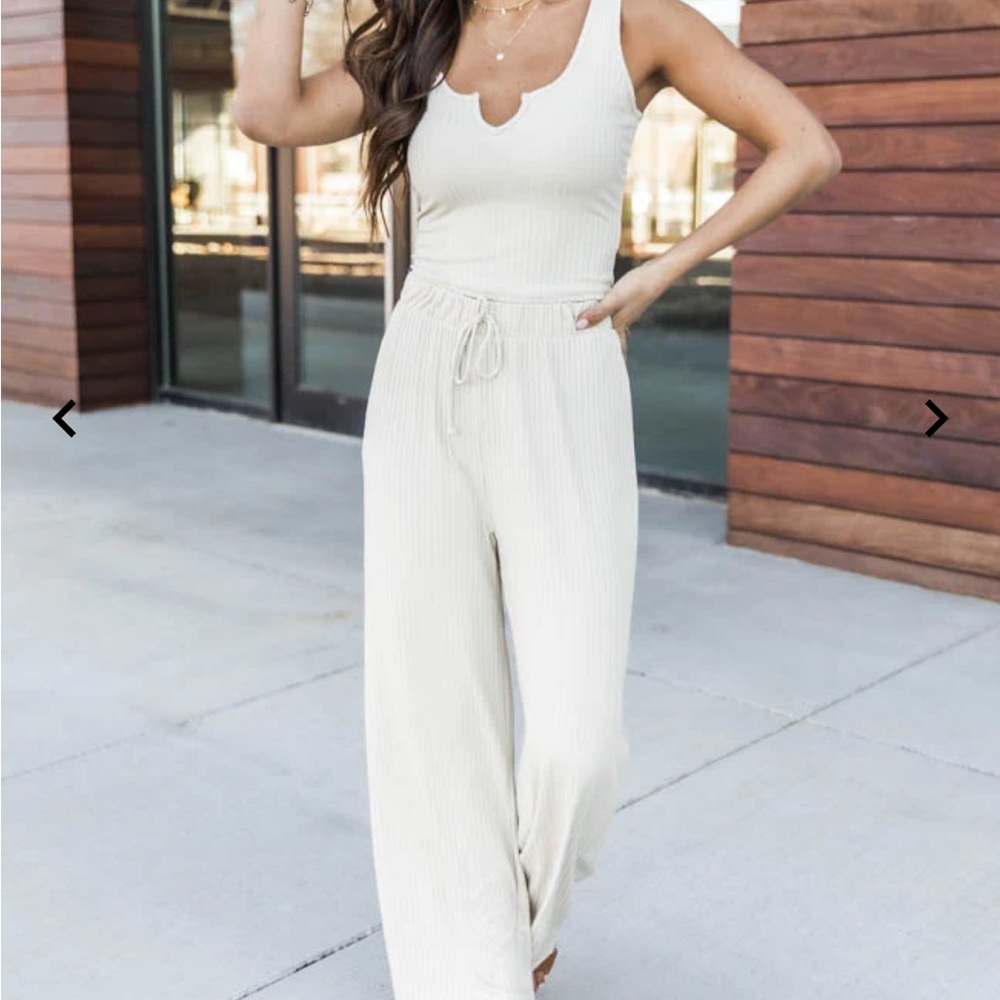 Pink lily different opinions ribbed taupe pants